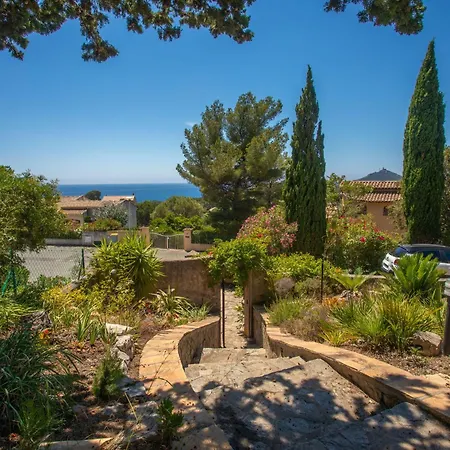 Вилла - La Colline