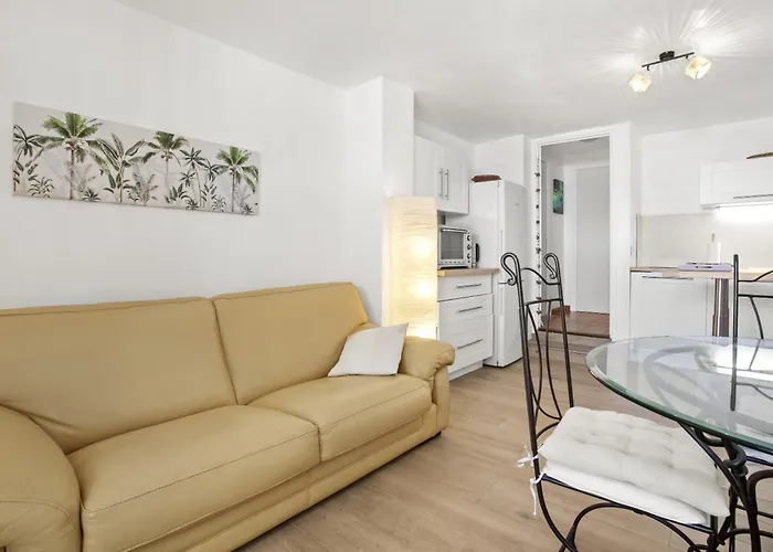 - La Colline Villa